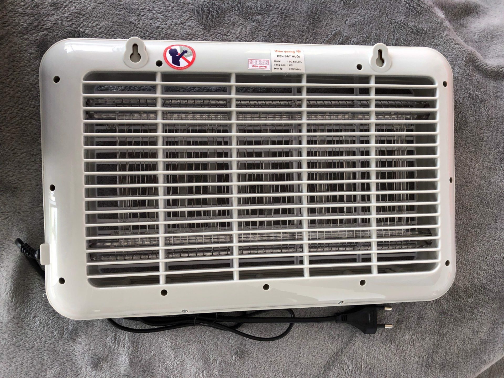 Đèn bắt muỗi 6W trắng 390x55mm Điện Quang EML07L 4 EML07L 62299104 (390x55x270mm)