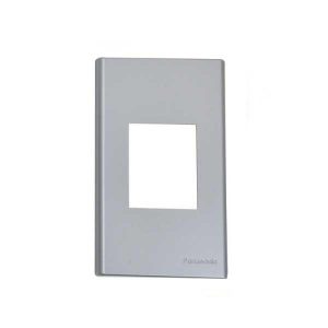 Mặt dùng riêng cho ổ đơn 3 chấu Panasonic WEV680290MW